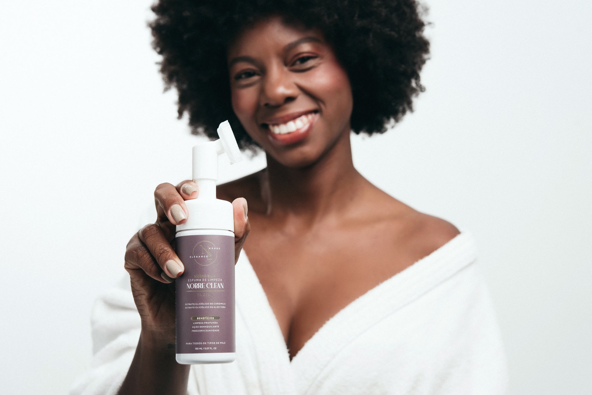 KIT - Nobre Paris (1 Sérum Anti-idade + 1 Espuma Premium + 1 Gloss Brillance)